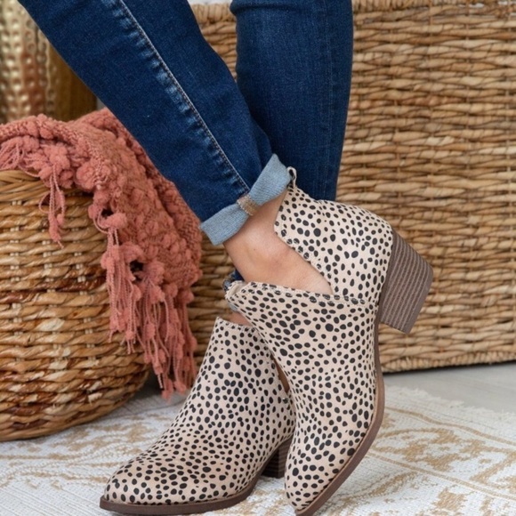 CL by Laundry Shoes - CL by Laundry Cheetah Ankle Boots 6